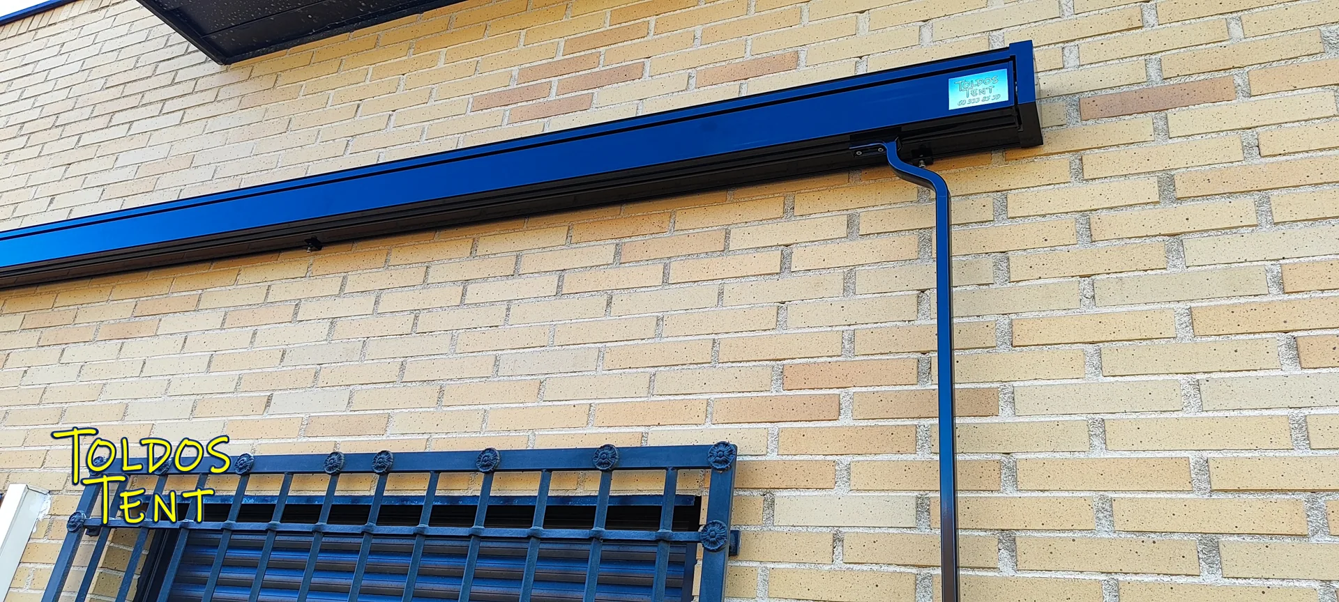 toldo-punto-recto-con-cofre-parla-10